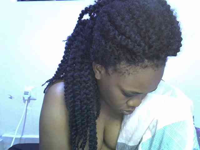 Ebonybootygirl webcam