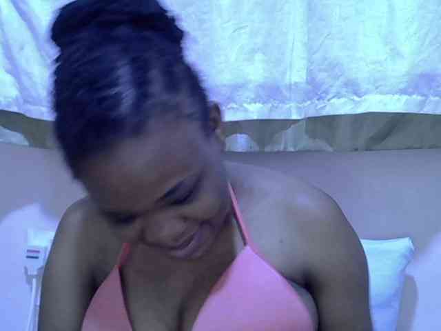 Ebonybootygirl webcam