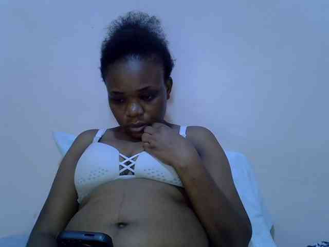 Ebonybootygirl webcam