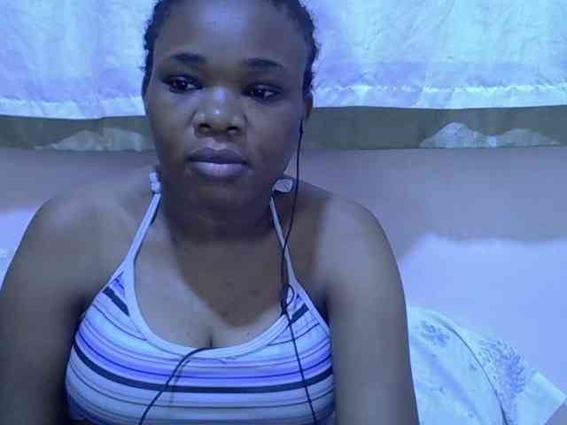 Ebonybootygirl webcam