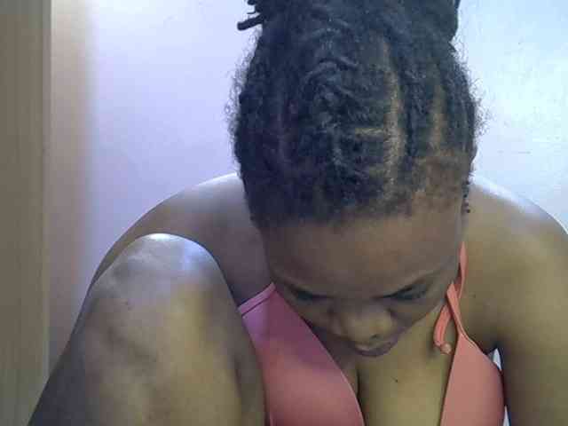 Ebonybootygirl webcam