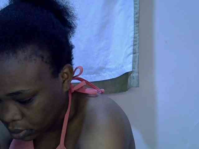Ebonybootygirl webcam