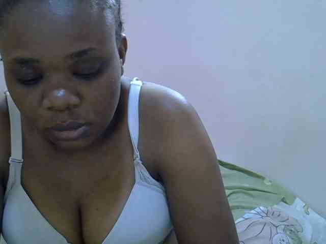 Ebonybootygirl webcam