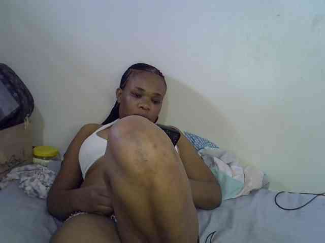 Ebonybootygirl webcam