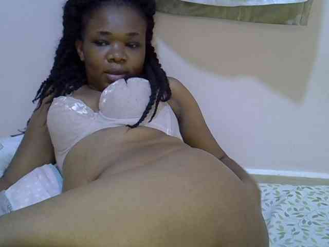 Ebonybootygirl webcam