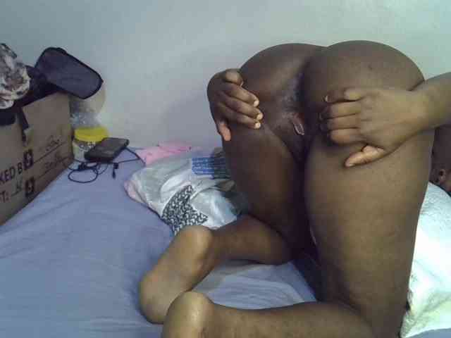 Ebonybootygirl webcam