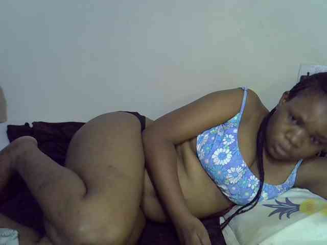 Ebonybootygirl webcam
