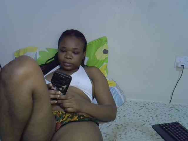 Ebonybootygirl webcam