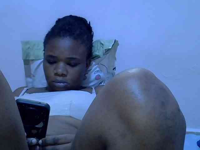 Ebonybootygirl webcam