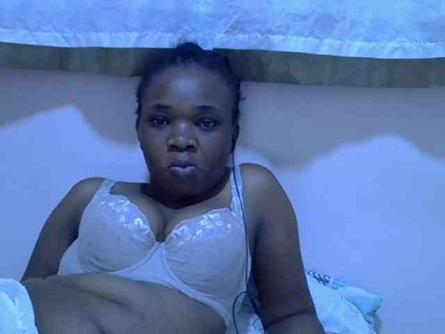 Ebonybootygirl webcam