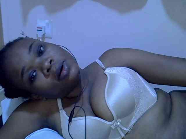 Ebonybootygirl webcam