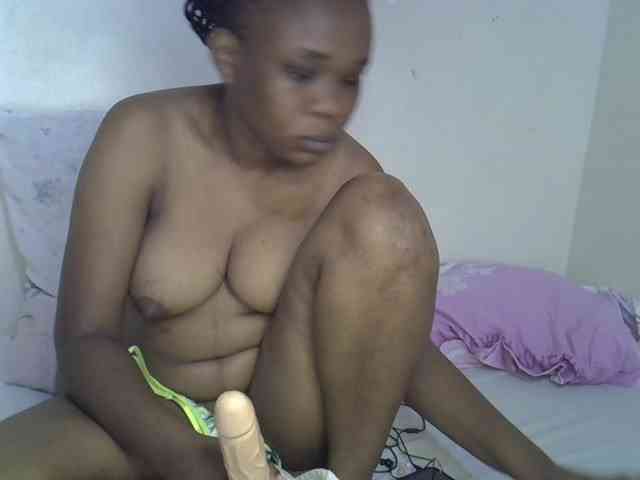 Ebonybootygirl webcam