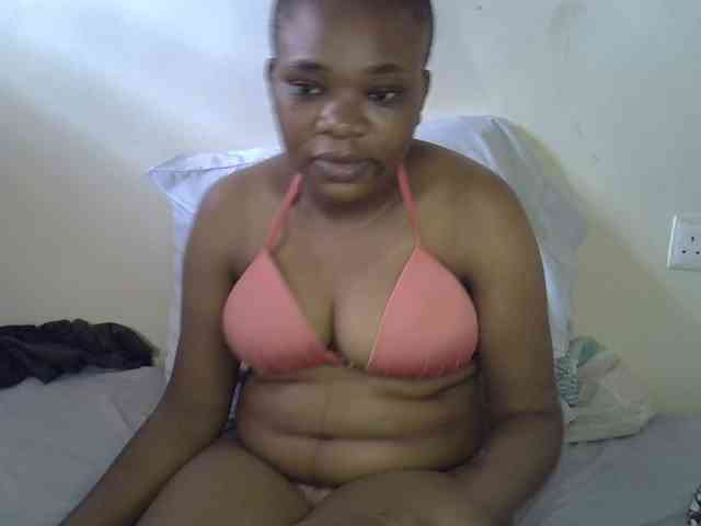 Ebonybootygirl webcam