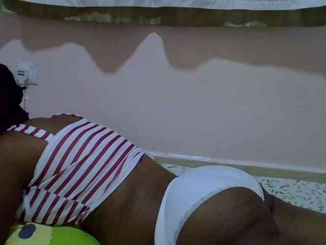 Ebonybootygirl webcam