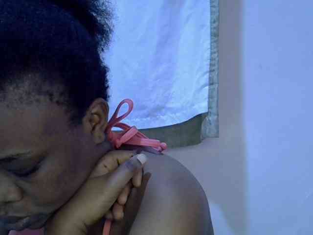 Ebonybootygirl webcam