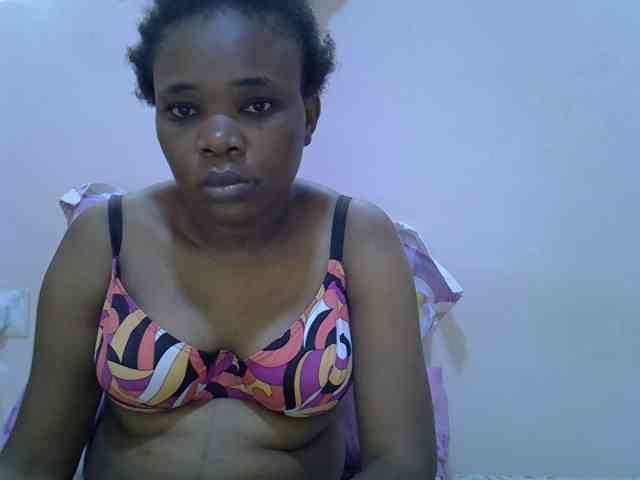 Ebonybootygirl webcam