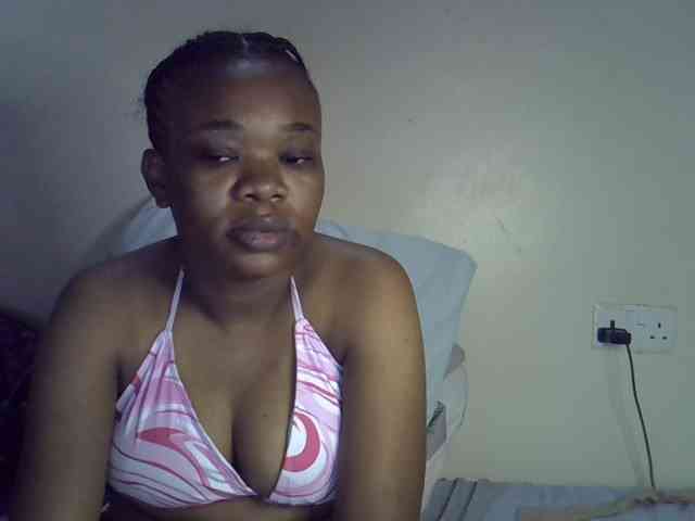 Ebonybootygirl webcam