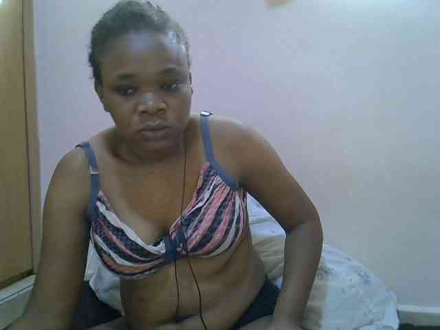 Ebonybootygirl webcam