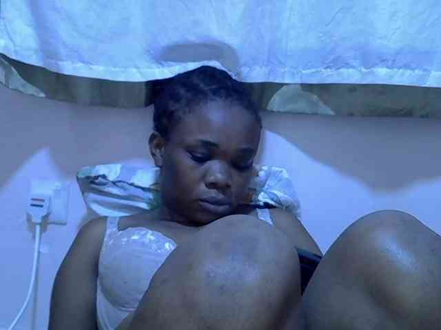 Ebonybootygirl webcam