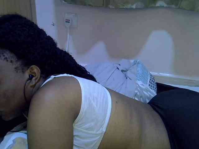 Ebonybootygirl webcam