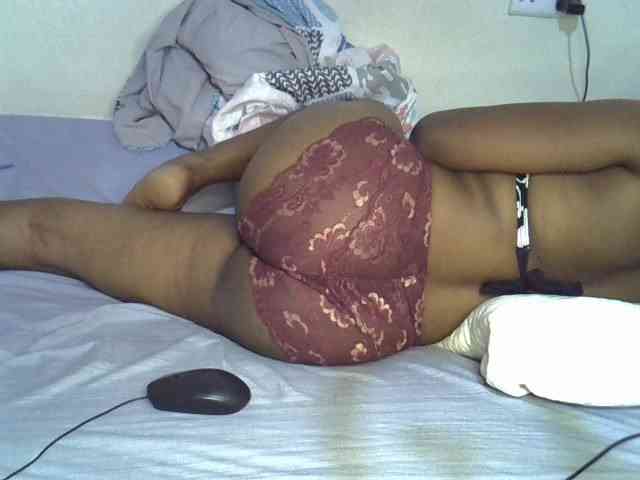 Ebonybootygirl webcam
