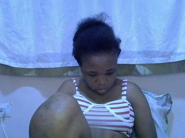Ebonybootygirl webcam