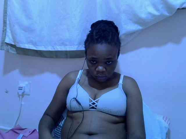 Ebonybootygirl webcam