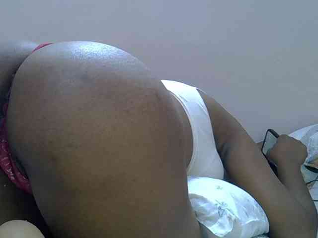 Ebonybootygirl webcam