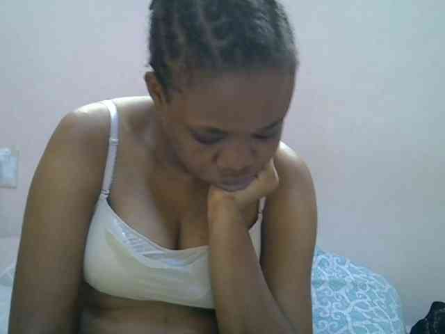 Ebonybootygirl webcam