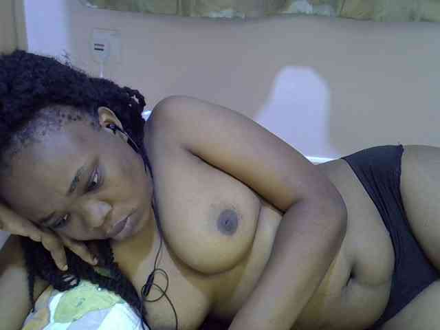 Ebonybootygirl webcam