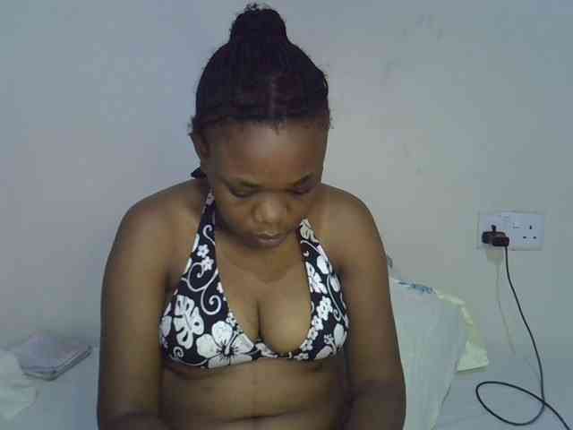 Ebonybootygirl webcam