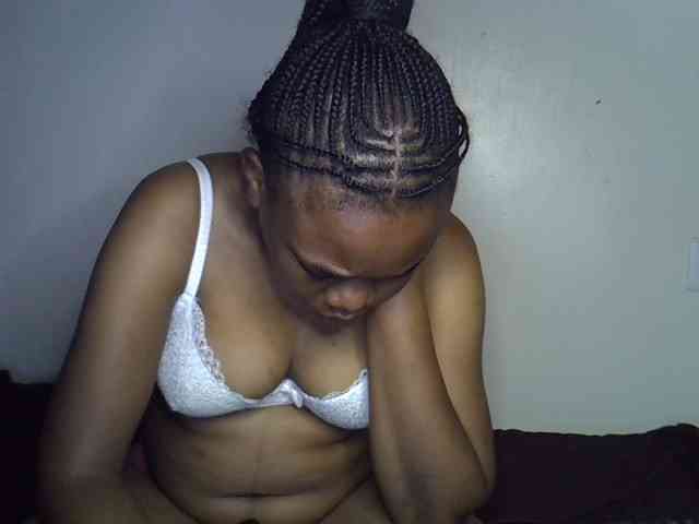 Ebonybootygirl webcam