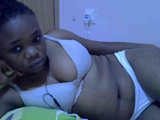 Ebonybootygirl webcam