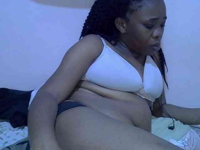 Ebonybootygirl webcam
