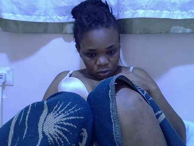 Ebonybootygirl webcam