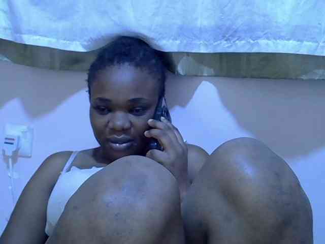 Ebonybootygirl webcam