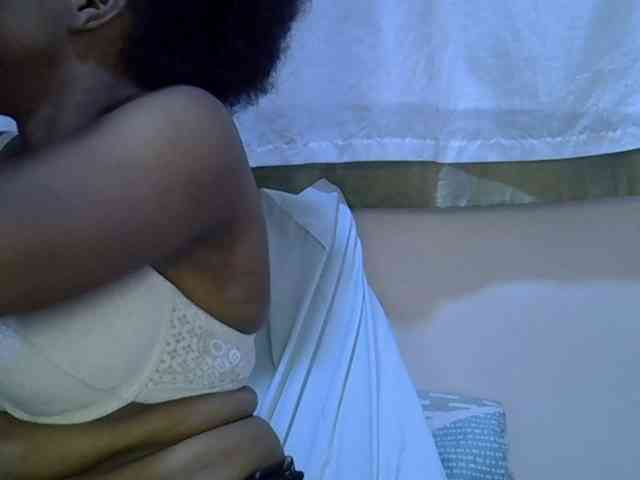 Ebonybootygirl webcam