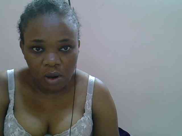 Ebonybootygirl webcam