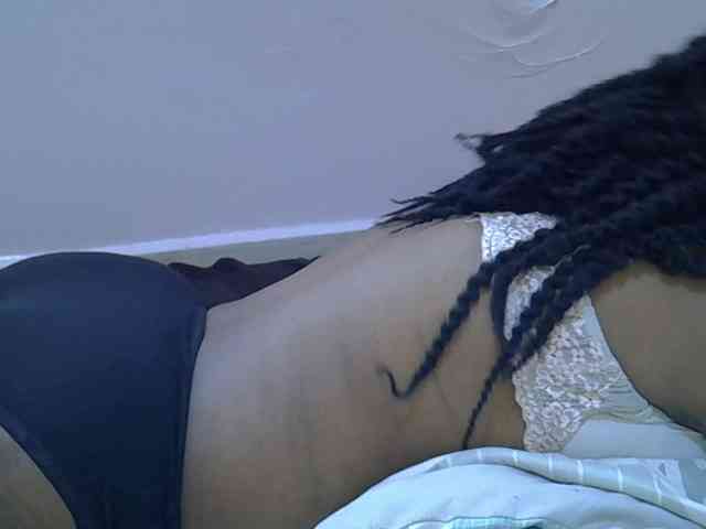 Ebonybootygirl webcam