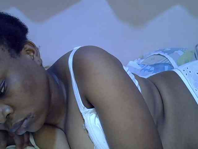 Ebonybootygirl webcam