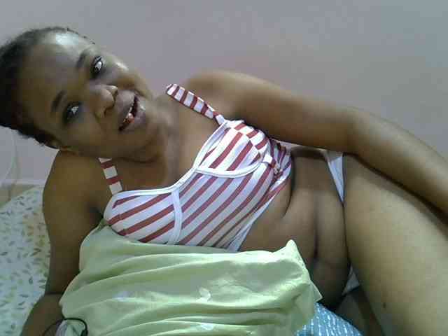 Ebonybootygirl webcam