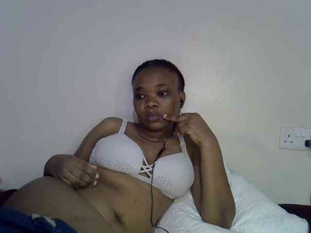 Ebonybootygirl webcam