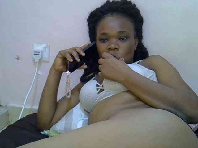 Ebonybootygirl webcam