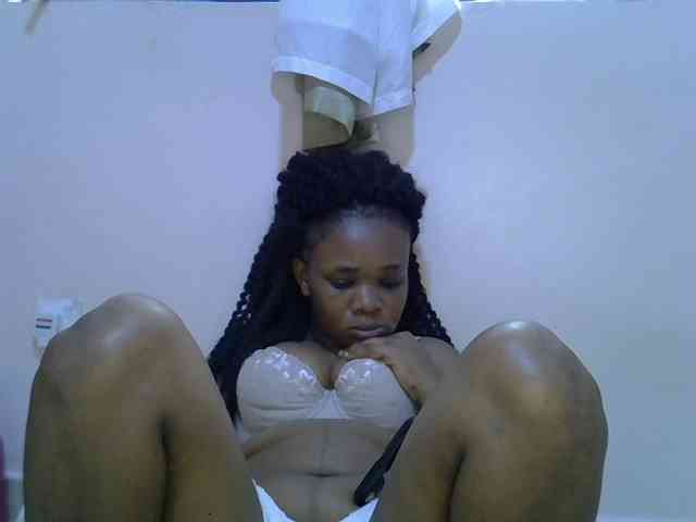 Ebonybootygirl webcam