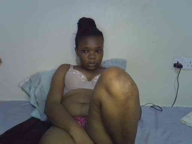 Ebonybootygirl webcam