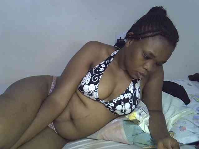 Ebonybootygirl webcam