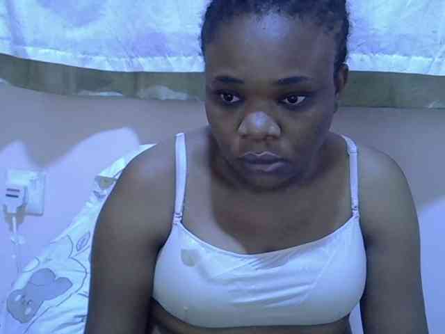 Ebonybootygirl webcam