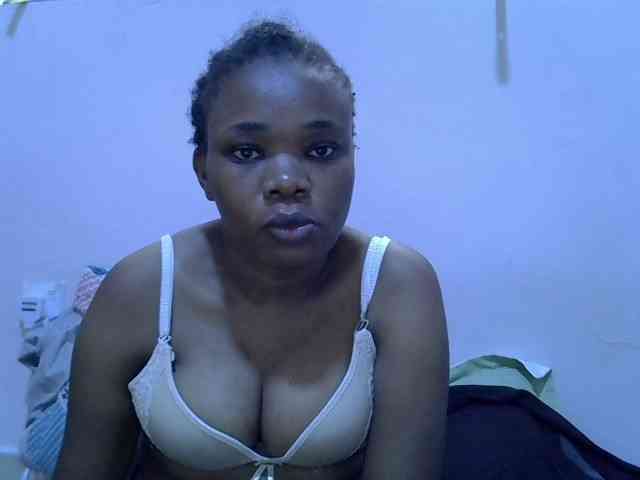 Ebonybootygirl webcam