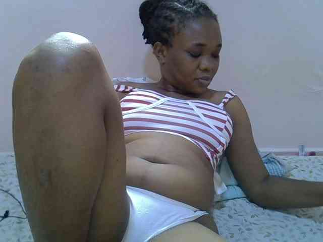 Ebonybootygirl webcam