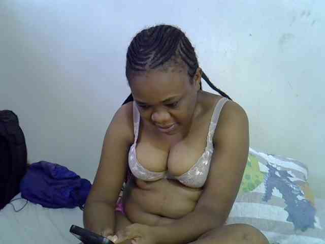 Ebonybootygirl webcam